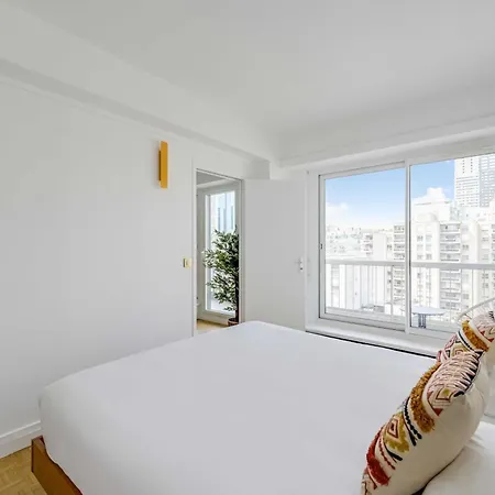 Bright Flat - 1bdr 4p- Near Paris And La Defense Apartment